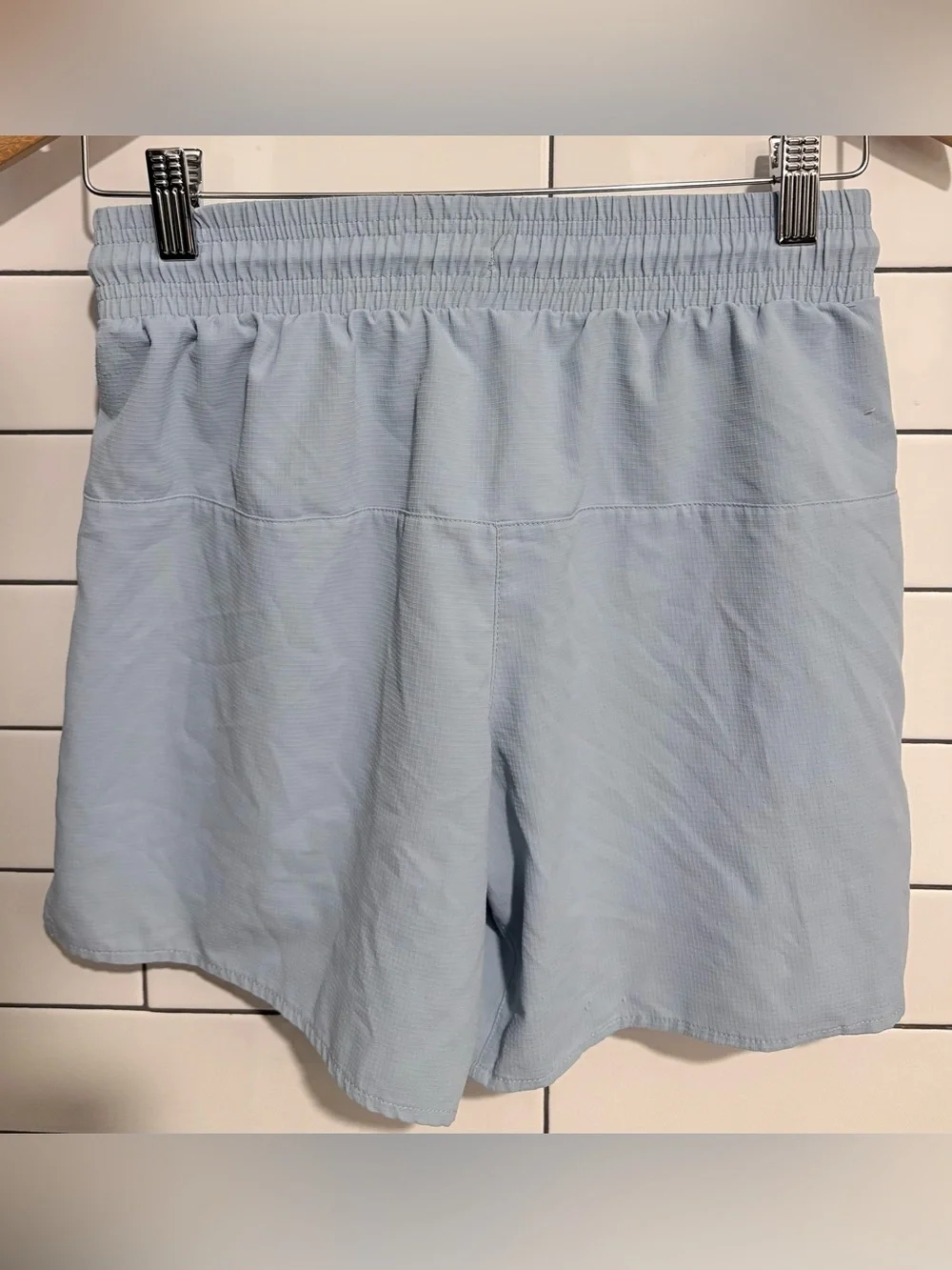 ALO Yoga Sky Blue Athletic Shorts M